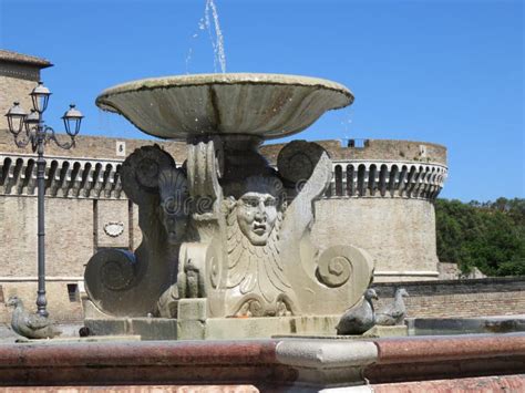 Fontana Dei Leoni Stock Photos Free Royalty Free Stock Photos From