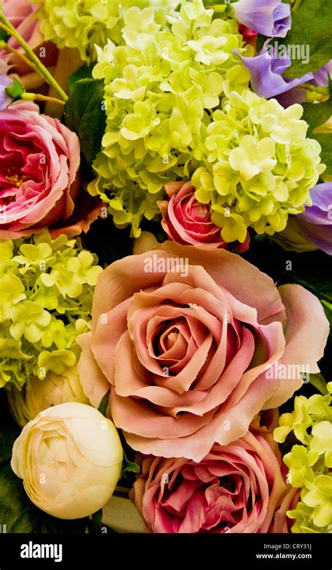 Fake wedding flowers Stock Photo - Alamy