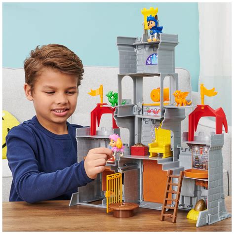 PAW Patrol Rescue Knights Castle HQ Transforming 11 Piece Playset With