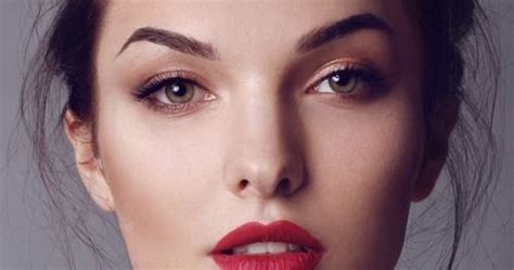 Sencillos Pasos Para Lucir Unos Labios Perfectos