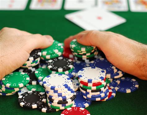 Online Poker Guide | Poker Tips and Beginners Strategy