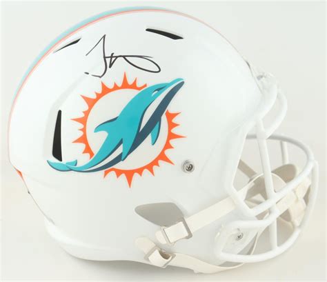 Tyreek Hill Signed Dolphins Full Size Speed Helmet Beckett Pristine