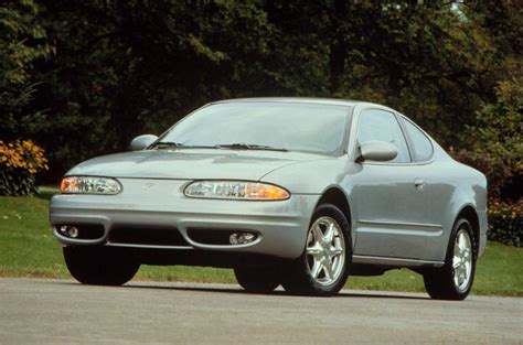 neulamhade: 2001 Oldsmobile Alero Gls Sedan