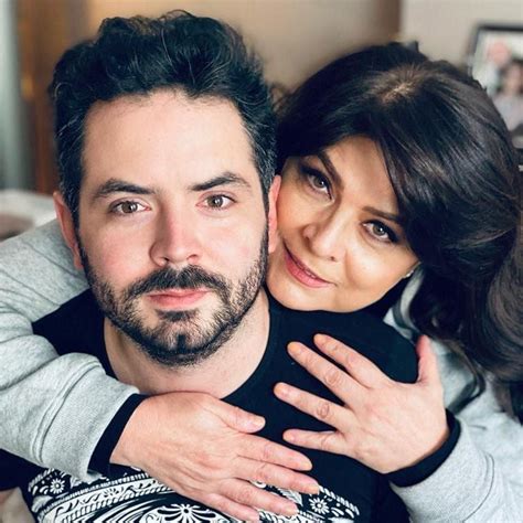 Victoria Ruffo y la reacción de su hija al embarazo de José Eduardo