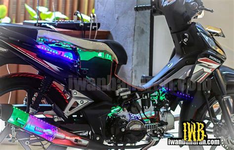 Kelebihan Dan Kekurangan Honda Revo Fit Honda Revo