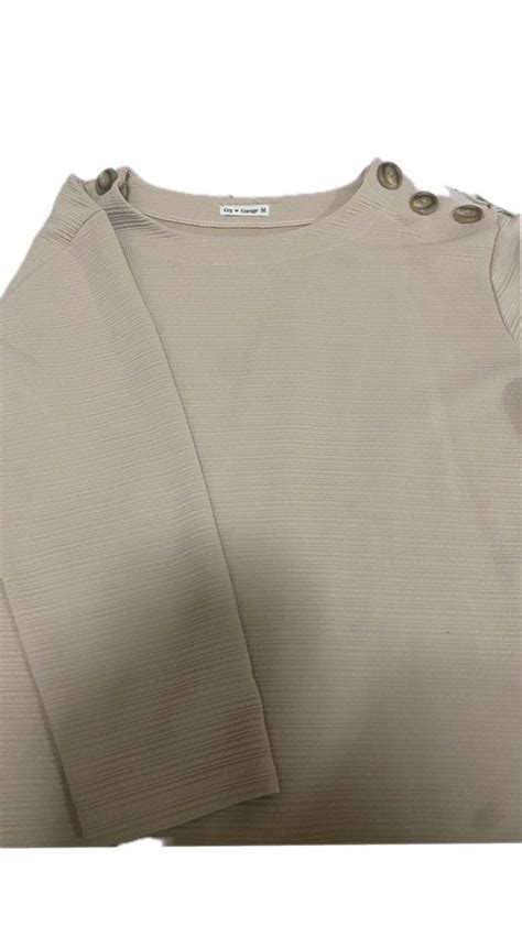 Garage Nude Blouse Button Women S Fashion Tops Blouses On Carousell