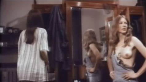 Ely Galleani nude pics página 1