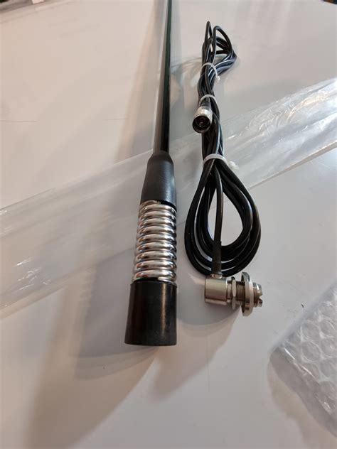 Mobile One CP476SB UHF Colinear Antenna ATR