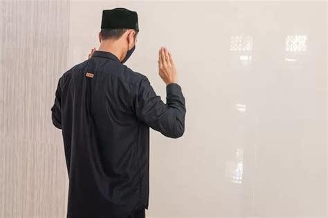 Apa Boleh Sholat Tarawih Sendirian Di Rumah Ini Tata Cara Dan