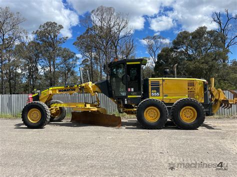 Used Komatsu Gd Grader In Penrith Nsw