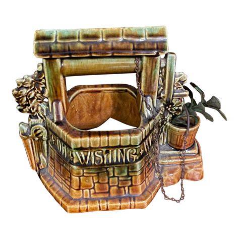 Vintage McCoy Wishing Well Planter | Chairish