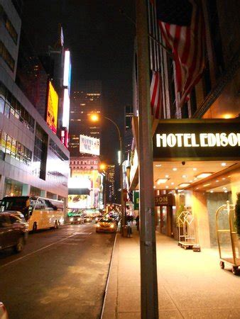 Poderoso Comienzo revista hotel edison times square new york city ...