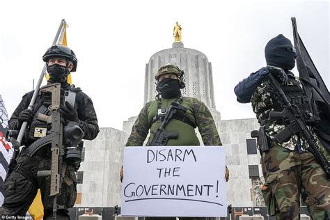 Armed MAGA protesters and Boogaloo boys march at state capitols in Ohio ...