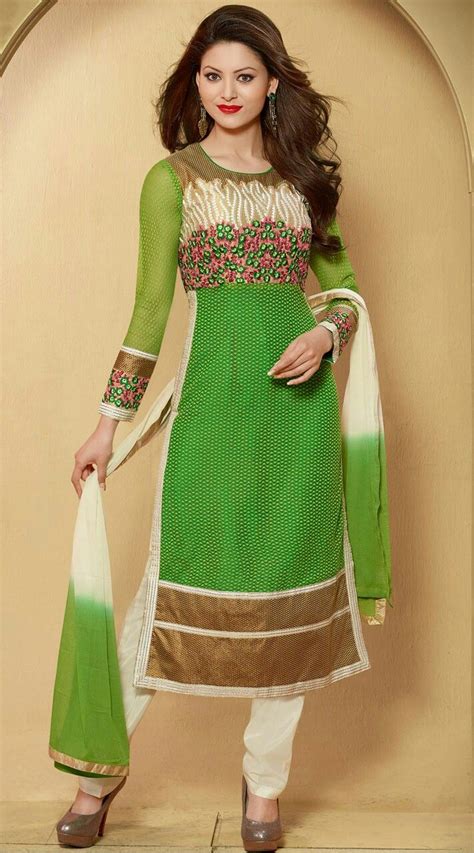 Pin By Vik On Urvashi Rautela~ Salwar Kameez Designs Party Wear