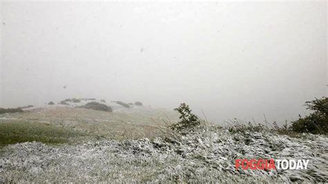 Monti Dauni Neve D Aprile A Faeto E Celle Di San Vito Foto Ennio