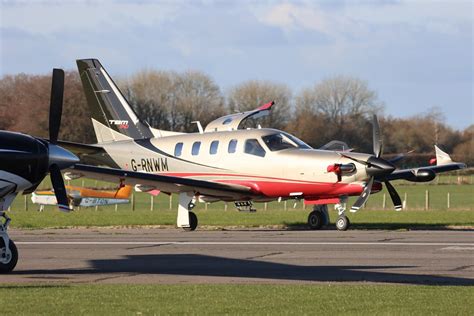 G Rnwm Private Daher Tbm At Dunkeswell Aerodrome Devon Flickr