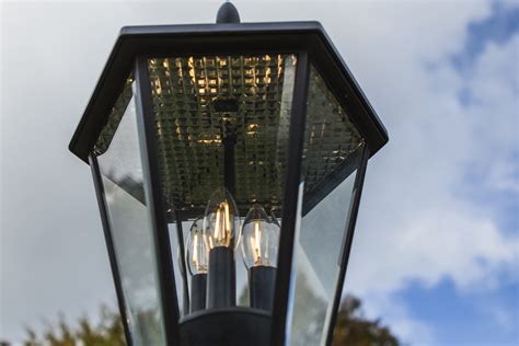 LONDON | Lutec