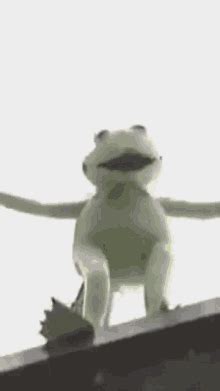 Kermit Jumping GIFs | Tenor