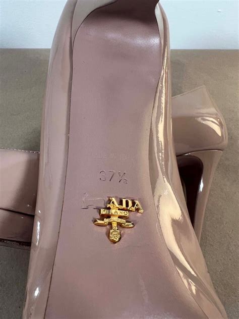 PRADA Nude Patent Leather Platform Pumps Shoes Size E Gem