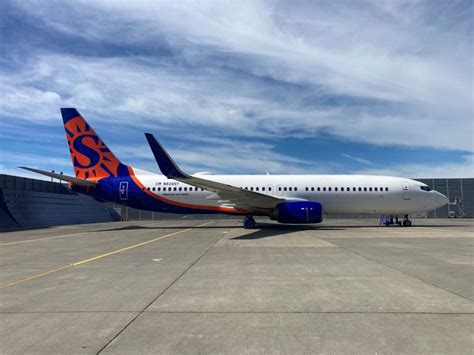 Jsa Delivers Two Boeing 737 800s To Sun Country