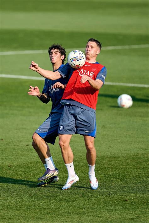 Pierwszy trening Zielińskiego w Interze foto FcInter pl