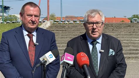 Kandydat Pis Do Europarlamentu Ryszard Czarnecki Zach Ca W Pile Do