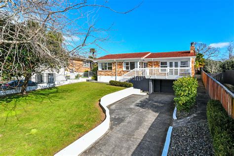 Residential Asking Price NZ 920 000 3 David Avenue Hill Park Manukau