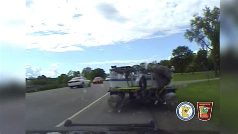 Video Dashcam Captures Near Collision In Detroit Lakes Duluth News