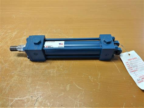 REXROTH HYDRAULIC CYLINDER 1.5 X 6 CMP1HHC