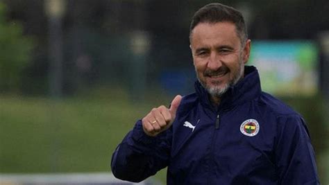 Fenerbah E De Vitor Pereira N N Ald Karar Sonras Futbolcu Kamptan