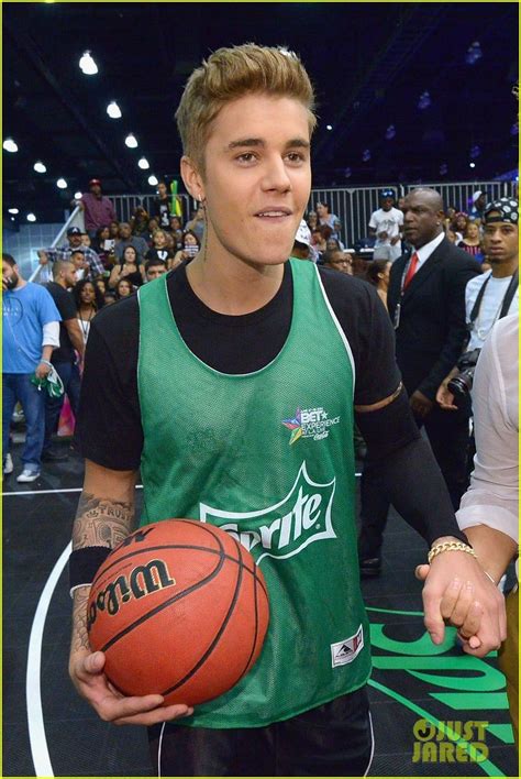 Justin Bieber Plays Against Chris Brown In Sprites Celeb Basketball