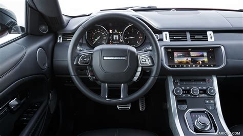 Range Rover Evoque Convertible 2017MY Interior Cockpit