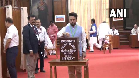 Polling In Pics Pm Modi Chief Ministers And Mps Cast Their Votes In