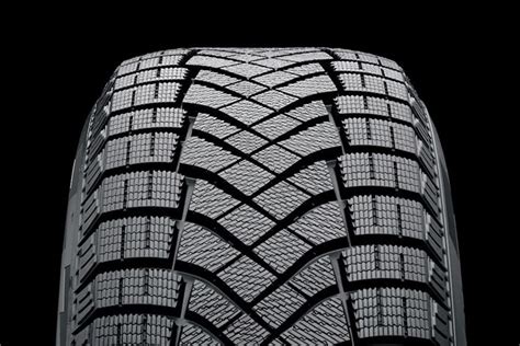 Pirelli Ice Zero Friction Suzuki Liana 1 6 л 2007 года шины DRIVE2