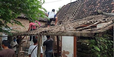 Foto Gempa Malang Dan Jawaban Mengapa Indonesia Sering Dilanda Gempa Bumi