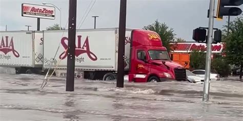 Monsoon storms continue pounding Southwest, charge north after days of ...