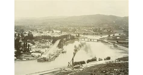 Gisborne / Photography - Historical | MAD on New Zealand