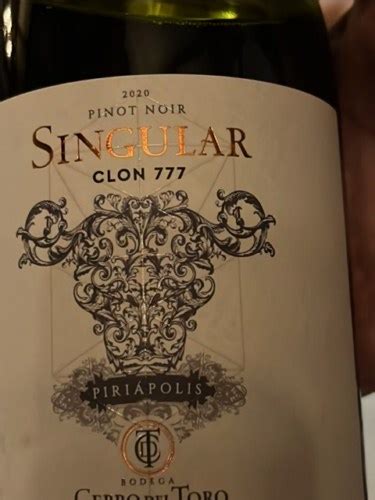 Bodega Cerro del Toro Piriápolis Singular Clon 777 Pinot Noir Vivino US