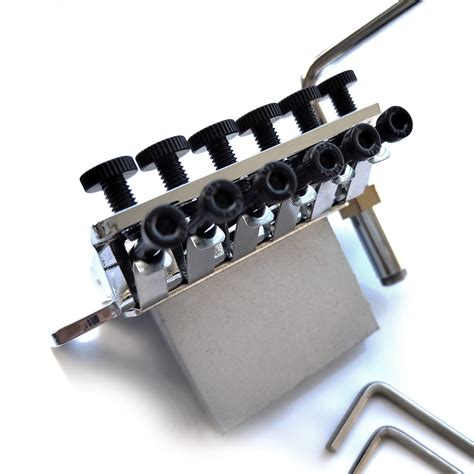 Wilkinson Double Locking Tremolo System - Chrome | Guitar Anatomy