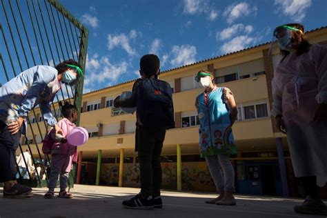 Los Colegios Vascos Reservar N Plazas Para Alumnado Vulnerable