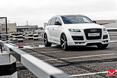 Tuning Audi Q7 4L front