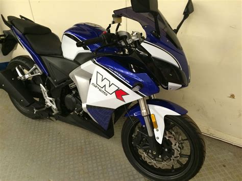 WK SP125 cc Sports Motorcycle, Learner Legal 125 SS Motorbike
