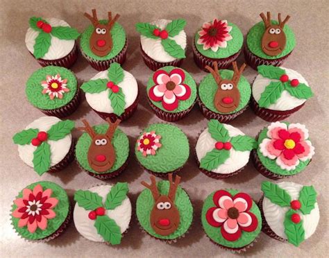 Christmas Cupcakes Decorated Cake By Maggie Rosario CakesDecor