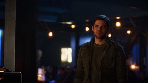 Winn Schott Erde Xgalerie Arrowverse Wiki Fandom