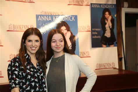 Anna Kendrick Signs Her New Book Scrappy Little Nobody 04 Gotceleb