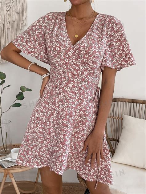 SHEIN LUNE Ditsy Floral Print Knot Side Wrap Dress SHEIN UK