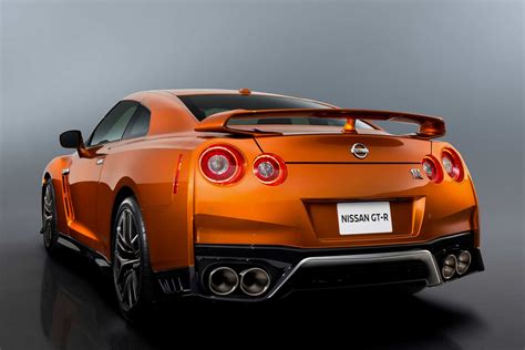 Fiche Technique Nissan Gt R V