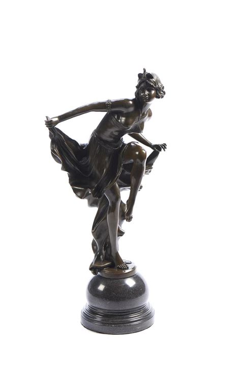 Lot Figura Feminina Escultura Em Bronze 51 Cm