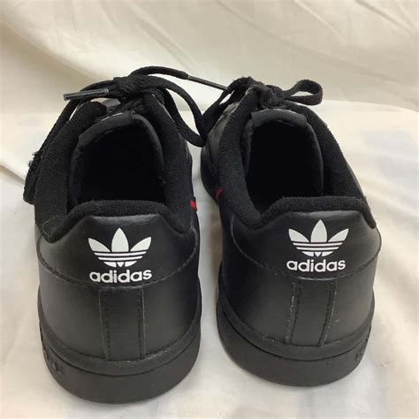 Adidas Kids Size 3 Black Sneakers (s)