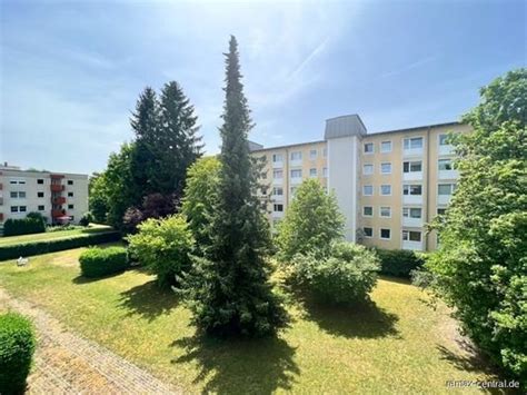 RE MAX Familienfreundliche 3 Zimmer Wohnung in Oberföhring Wohnung